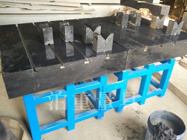 T型槽花崗石平板